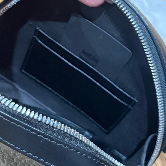 MCM Rare Essential Visetos Sequin Mini Bag With COA, Dust Bag & crossbody strap - Picture 6 of 9